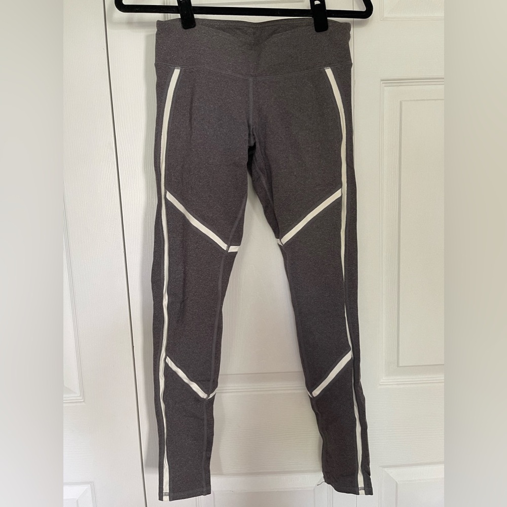 ALO Yoga Talia Grey Leggings